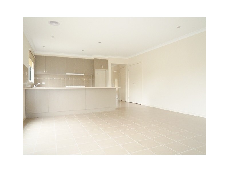 17 Borrack Crescent, Mernda VIC 3754