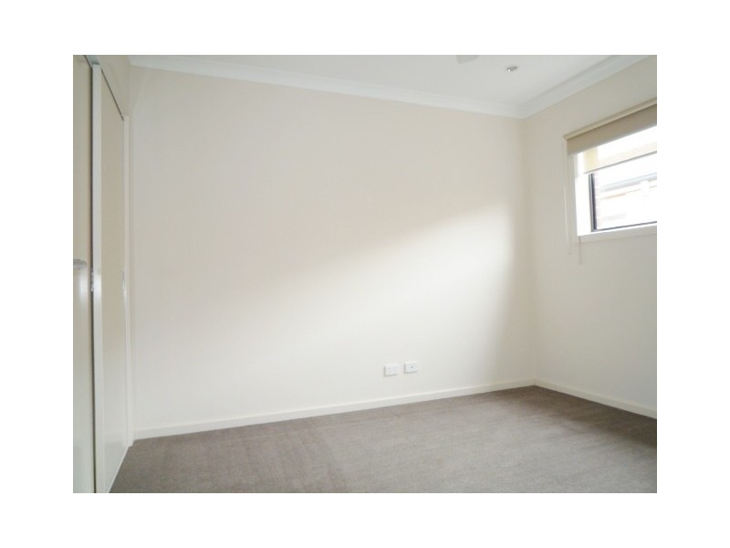 17 Borrack Crescent, Mernda VIC 3754