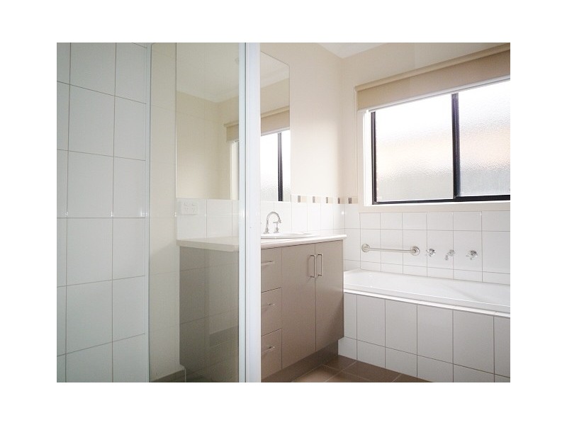 17 Borrack Crescent, Mernda VIC 3754