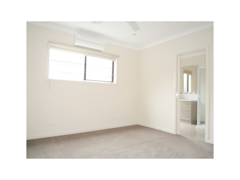 17 Borrack Crescent, Mernda VIC 3754