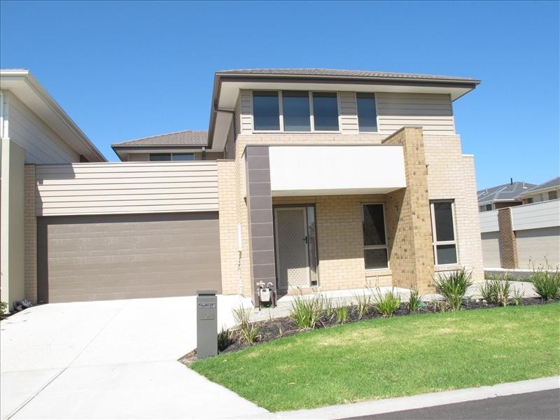 9 Comino Road, Sunshine West VIC 3020