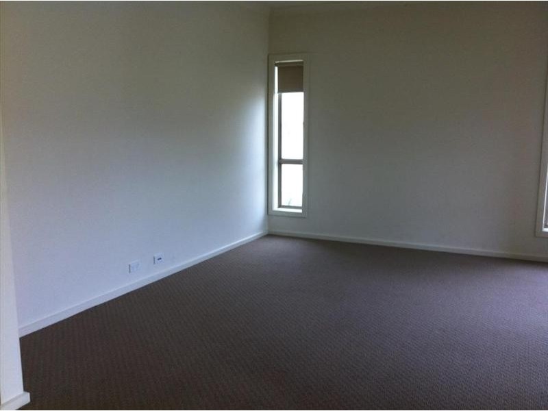 9 Comino Road, Sunshine West VIC 3020