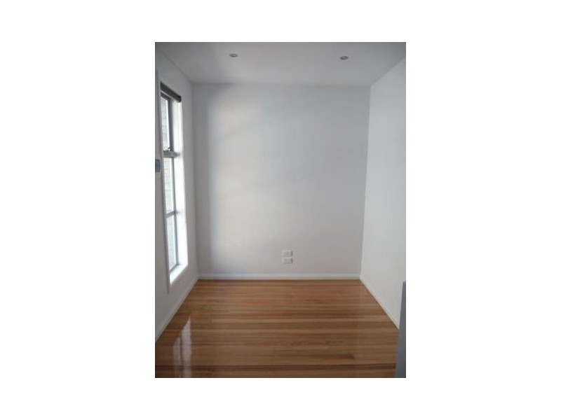 TH 3/121 Donald Street, Brunswick East VIC 3057