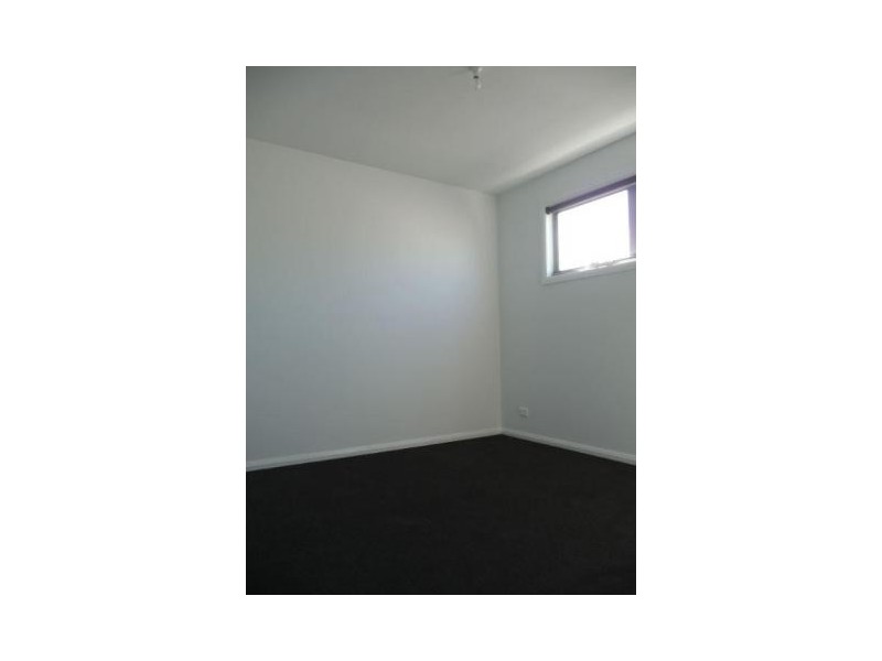 TH 3/121 Donald Street, Brunswick East VIC 3057