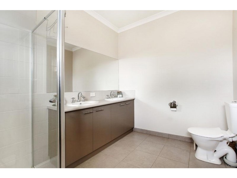 3 Mulgutherie Way, Gisborne VIC 3437