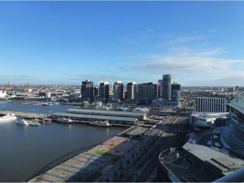 2203/100 Harbour Esplanade, Docklands VIC 3008