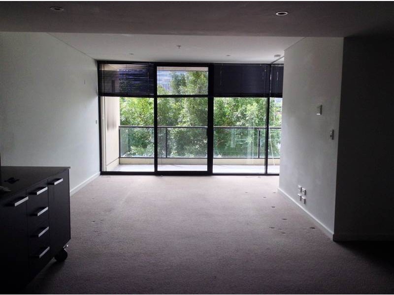 202/60 Lorimer Street, Docklands VIC 3008