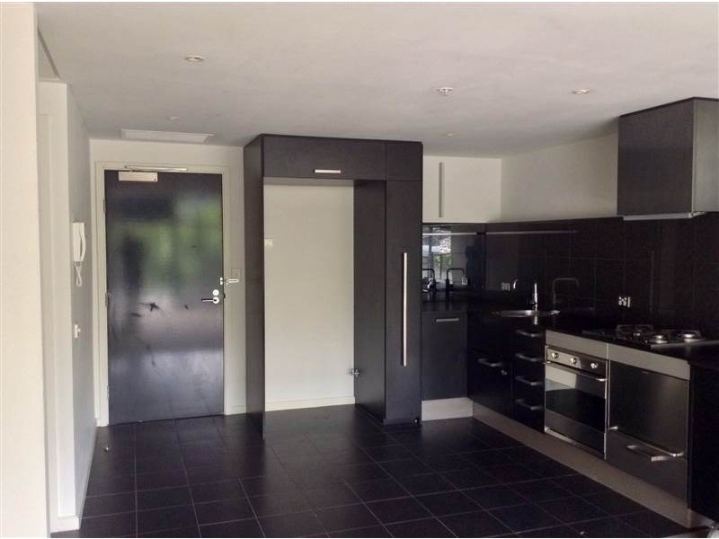 202/60 Lorimer Street, Docklands VIC 3008