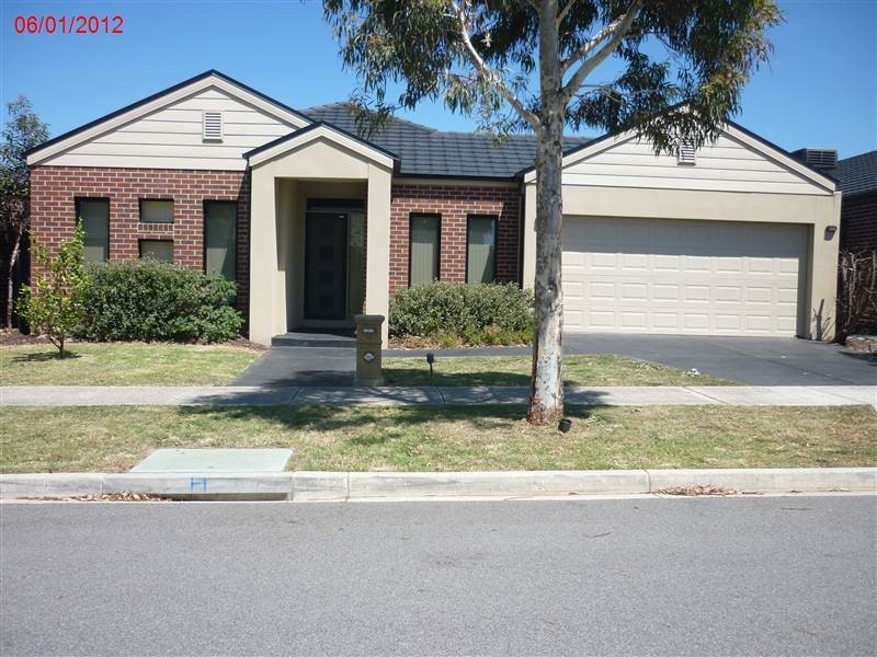 11 Grampians Drive, South Morang VIC 3752