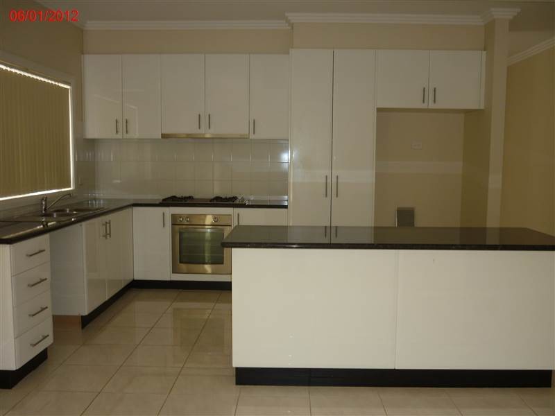 11 Grampians Drive, South Morang VIC 3752