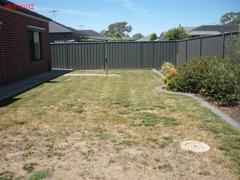 11 Grampians Drive, South Morang VIC 3752