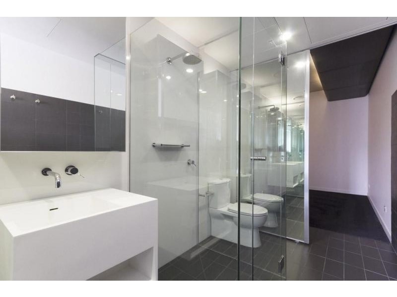 704/65 Coventry St, Southbank VIC 3006