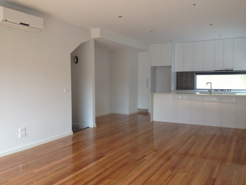 1/51 William Street, Box Hill VIC 3128