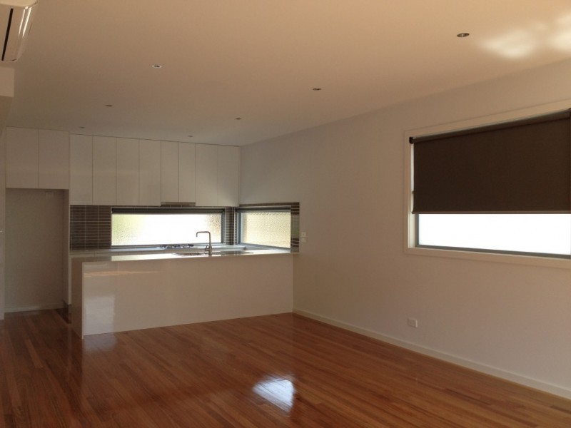1/51 William Street, Box Hill VIC 3128