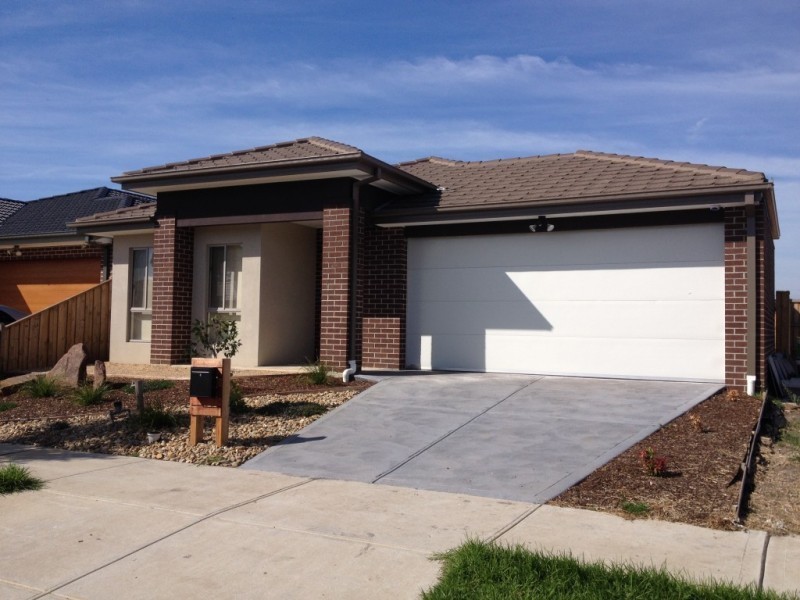 12 Passionfruit Crescent, Mernda VIC 3754