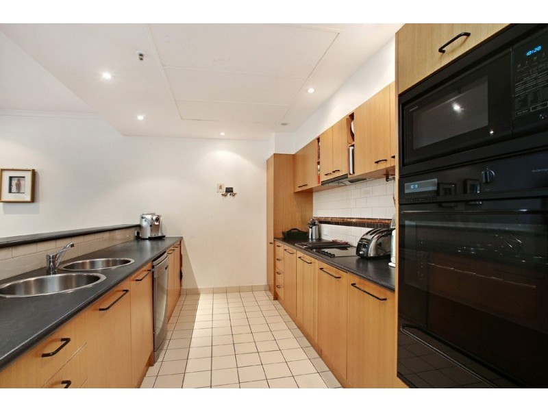 350 La Trobe Street, Melbourne VIC 3000