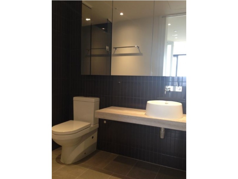 B2813/120 A’Beckett Street, Melbourne VIC 3000
