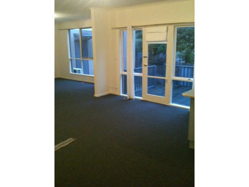 62 Waverley Road, Chadstone VIC 3148