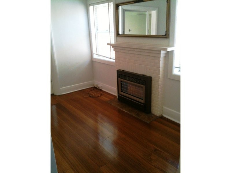 33 Buckley Street, Moonee Ponds VIC 3039
