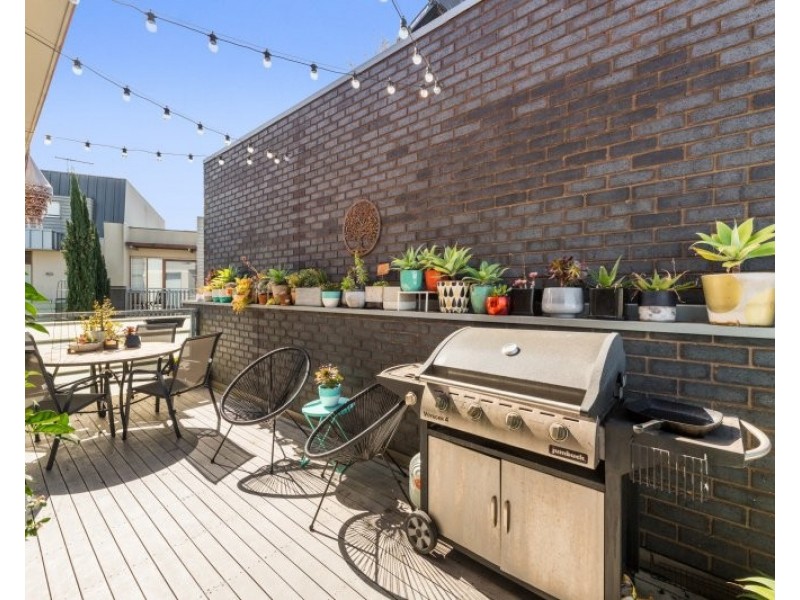 12 Jetty Lane, Maribyrnong VIC 3032