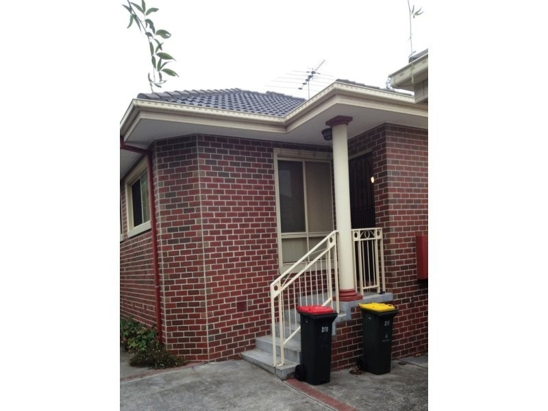 11 Roslyn Street, Pascoe Vale VIC 3044