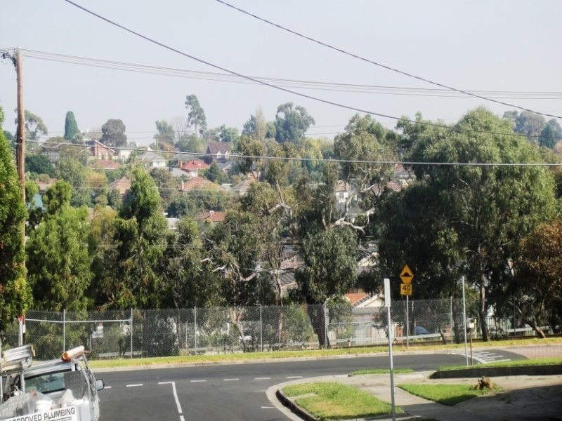 9/208 Waterloo Road, Strathmore VIC 3041