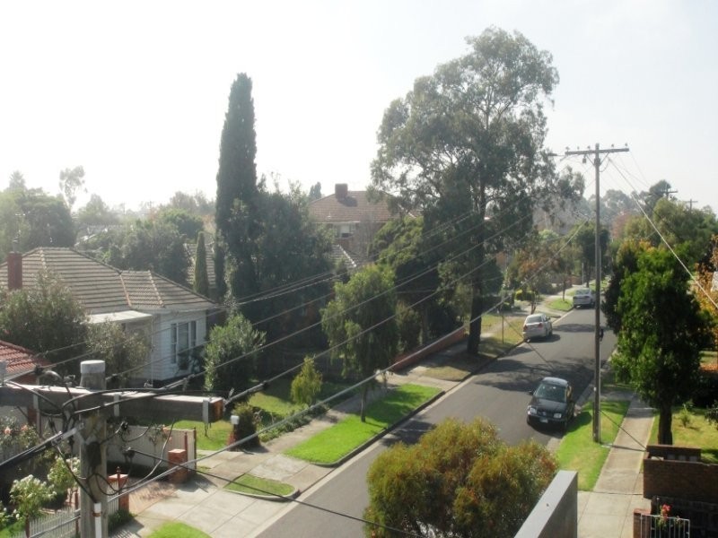 9/208 Waterloo Road, Strathmore VIC 3041