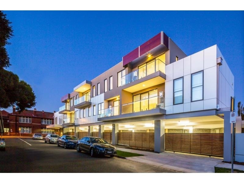 175 Balaclava Road, St Kilda VIC 3182
