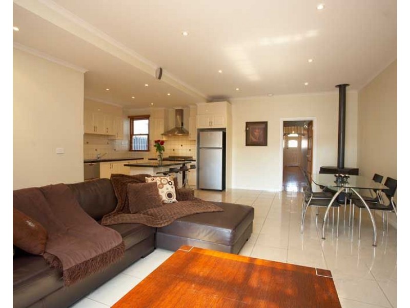 111 Glenlyon Road, Brunswick VIC 3056