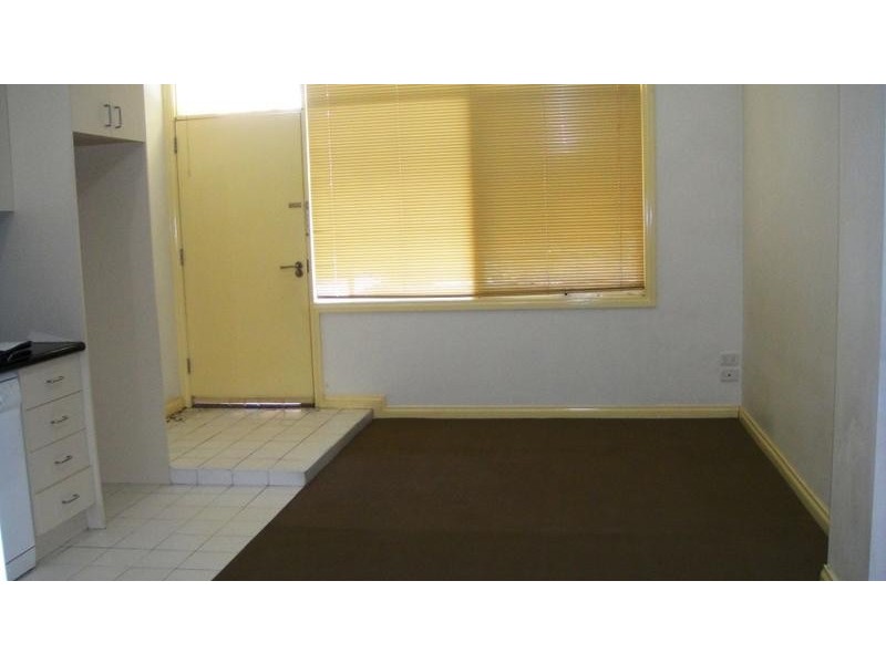 249 Cnr Drummond Street & Naughton Place, Carlton VIC 3053