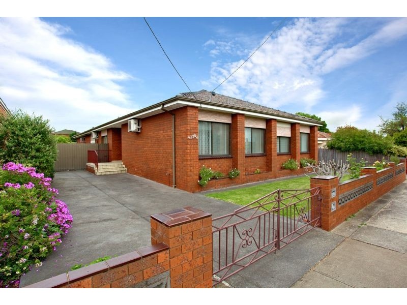 120 Roberts Street, Essendon VIC 3040