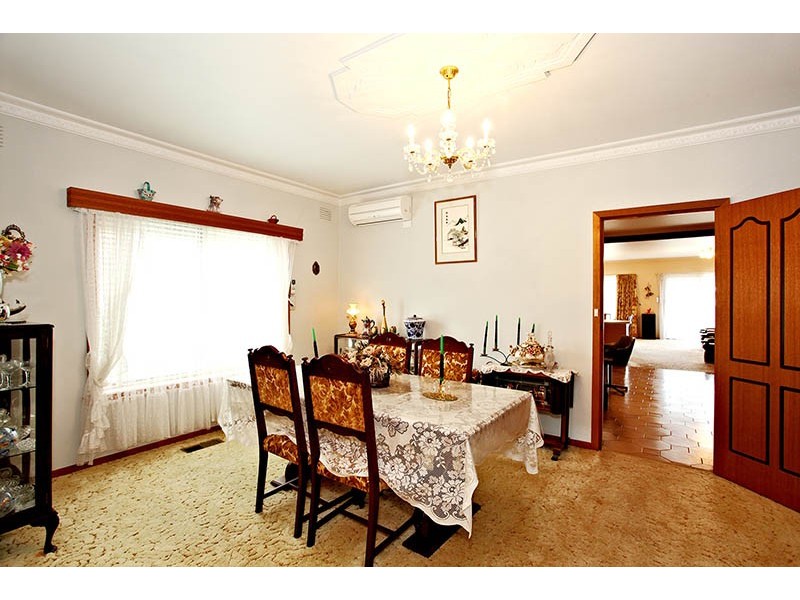 120 Roberts Street, Essendon VIC 3040