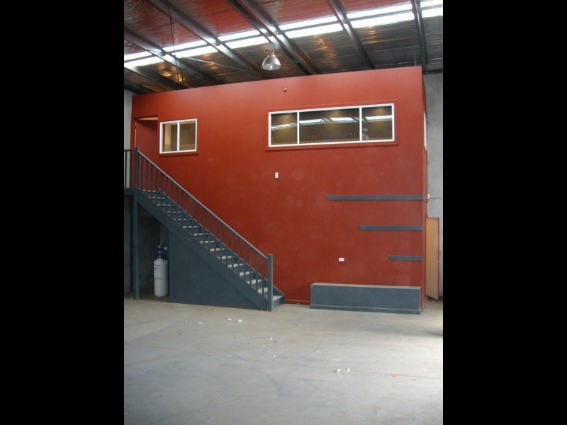 6/3 Everaise Court, Laverton North VIC 3026