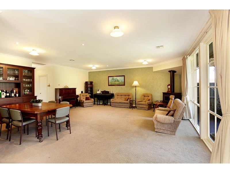 39 Dickinson Street, Hadfield VIC 3046