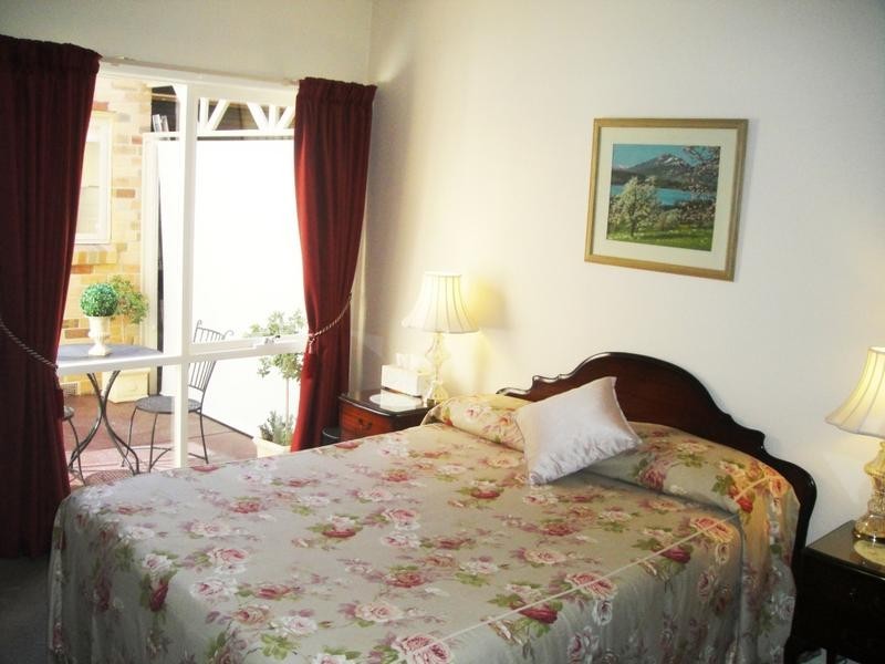 39 Dickinson Street, Glenroy VIC 3046