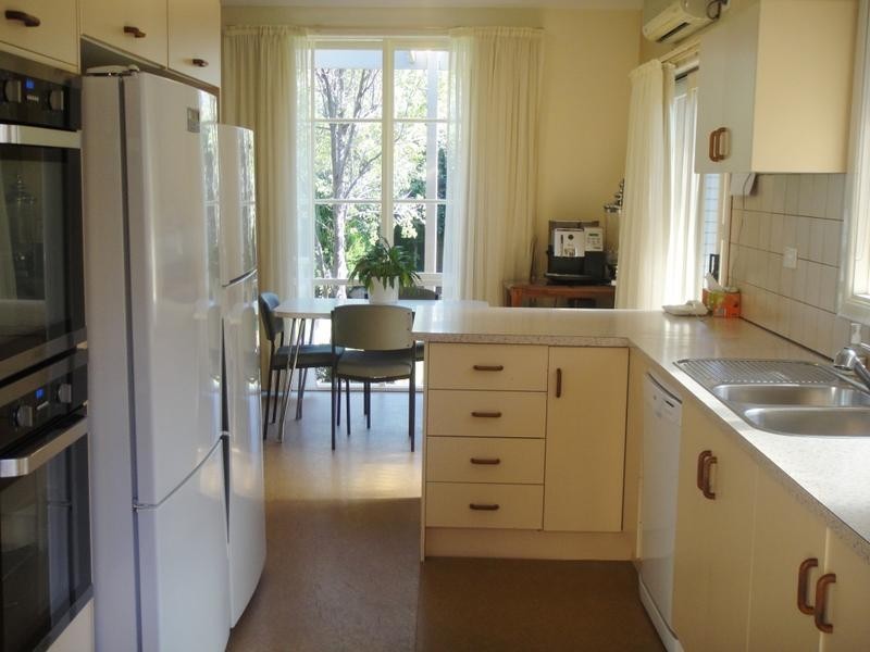 39 Dickinson Street, Glenroy VIC 3046