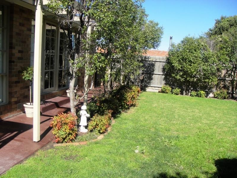 39 Dickinson Street, Glenroy VIC 3046