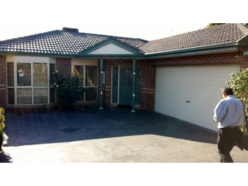 36 McComas Street, Burwood VIC 3125