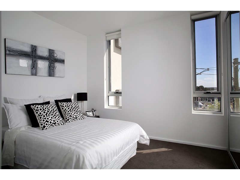 404/2 Plenty Rd, Preston VIC 3072