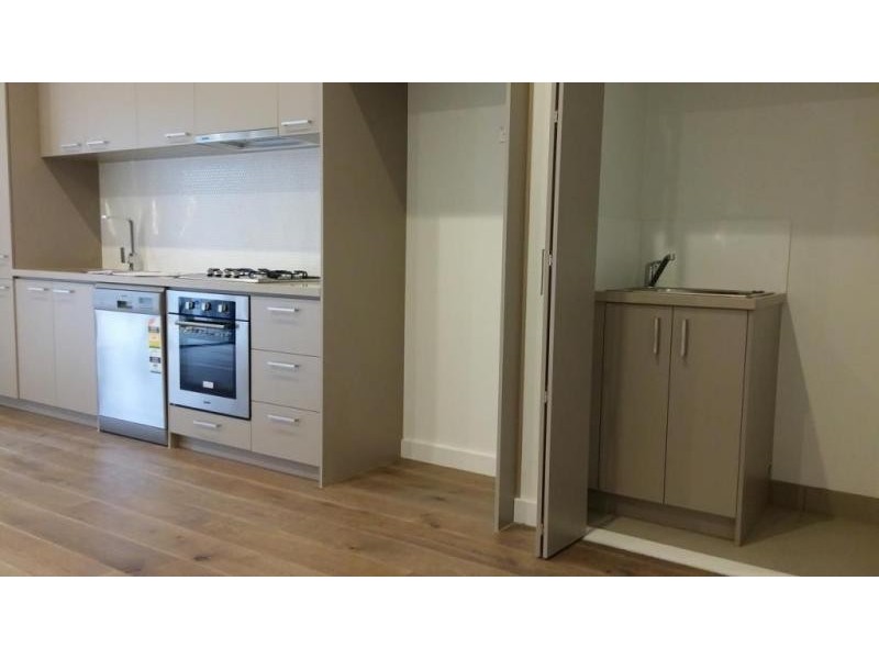 6/12 Leonard Crescent, Ascot Vale VIC 3032