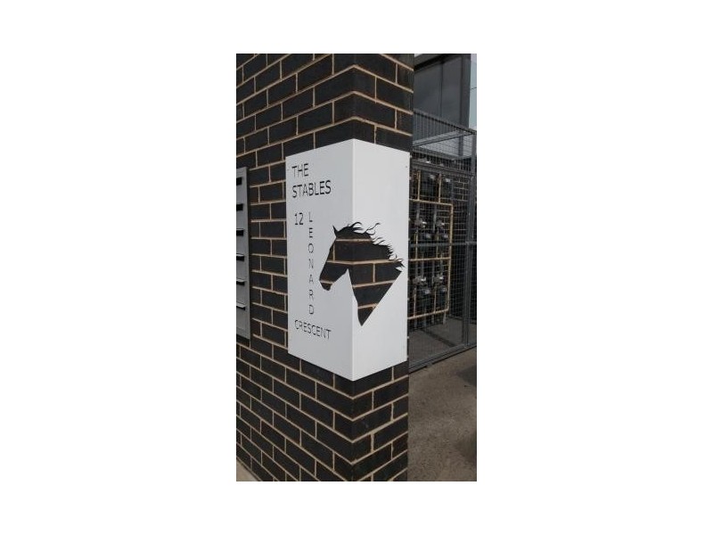 11/12 Leonard Crescent, Ascot Vale VIC 3032