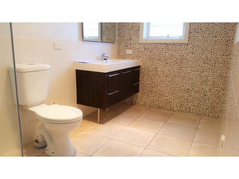 21 Ripon Grove, Elsternwick VIC 3185