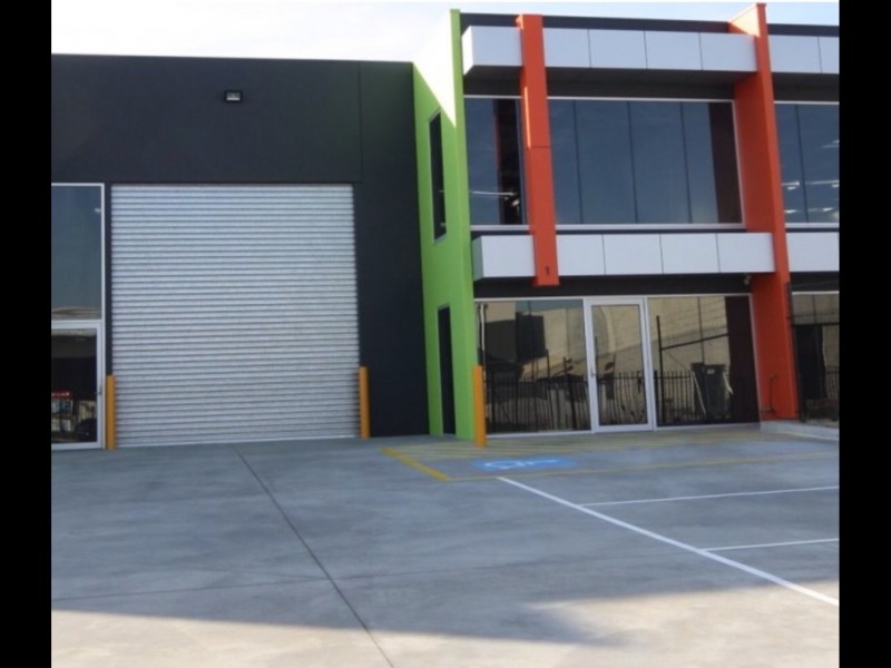 1/54 Barretta Road, Ravenhall VIC 3023