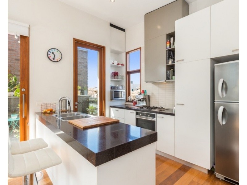 12 Jetty Lane, Maribyrnong VIC 3032