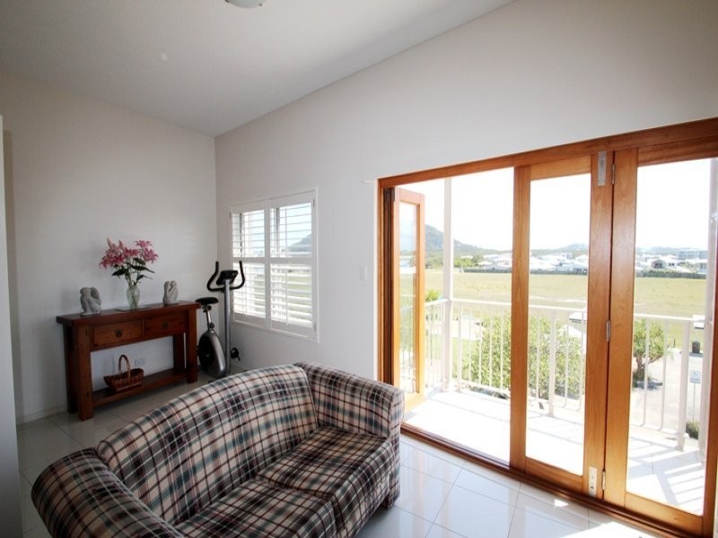 14/14 Merchants Parade, Marcoola QLD 4564