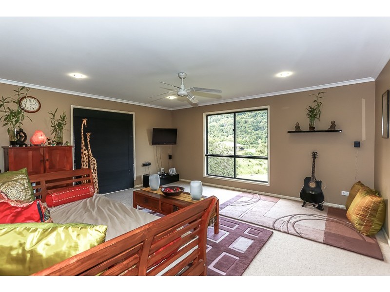 71 Tinarra Close, Maroochy River QLD 4561