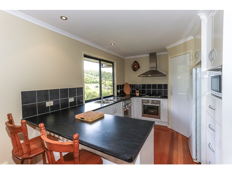 71 Tinarra Close, Maroochy River QLD 4561