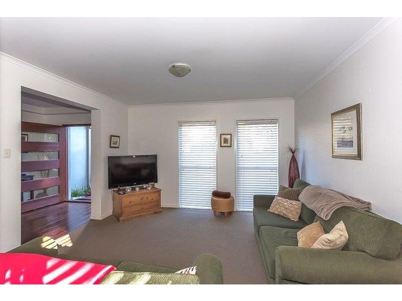 24 Tolkien Place, Coolum Beach QLD 4573