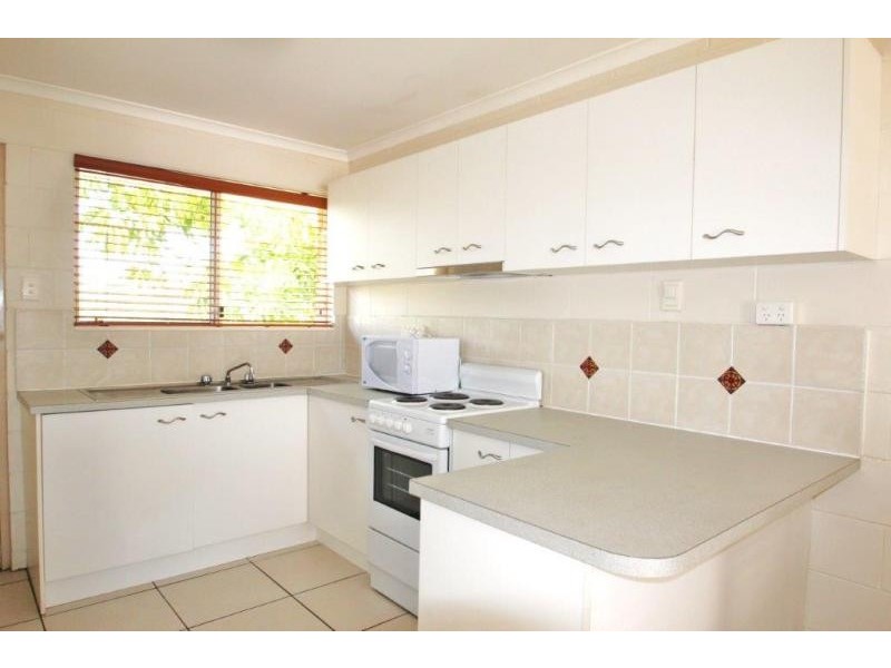 5/36 Jarnahill Drive, Mount Coolum QLD 4573