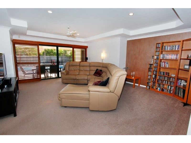 21 Baker-Finch Place, Twin Waters QLD 4564